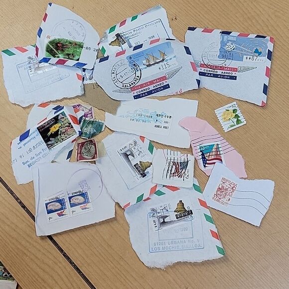 Vintage Stamp And Post Card Collectibles - Picture 6 of 11